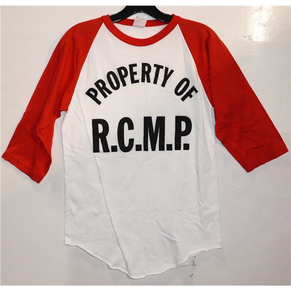 #1198 VINTAGE T-SHIRT PROPERTY OF RCMP KELLY  TAG