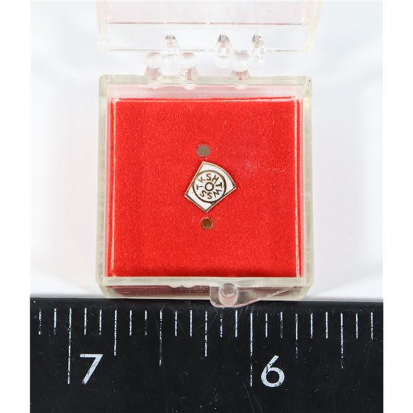 #1217  10K GOLD MARKED KSHTWSST MASONIC PIN IN BOX