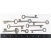Image 1 : #1218 ANTIQUE LOT OF 8 LARGE KEYS VARIOUS DESIGNS