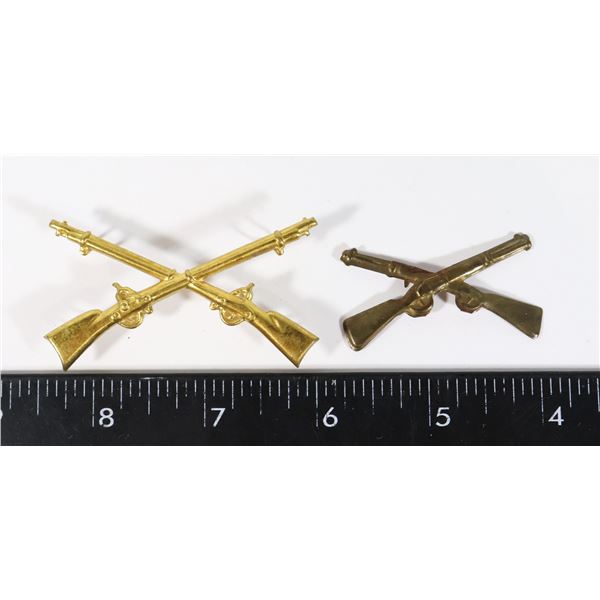 #1254 PAIR OF TWO VINTAGE CROSSED RIFLE BADGES