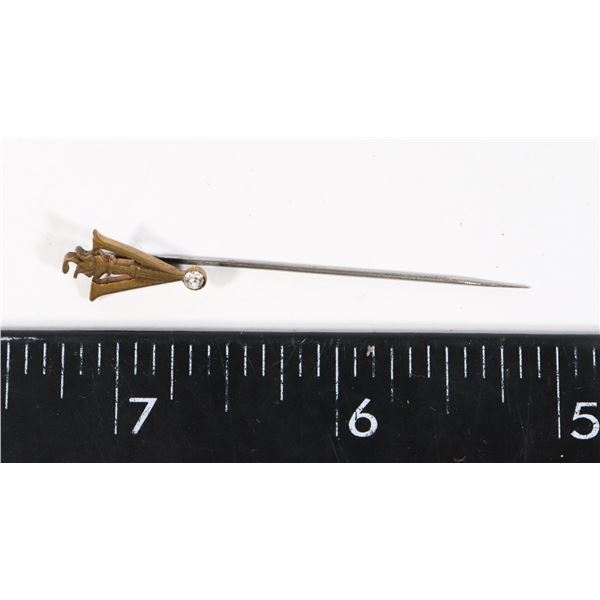 #1261 WW2 V FOR VICTORY STICKPIN WITH GLASS DESIGN