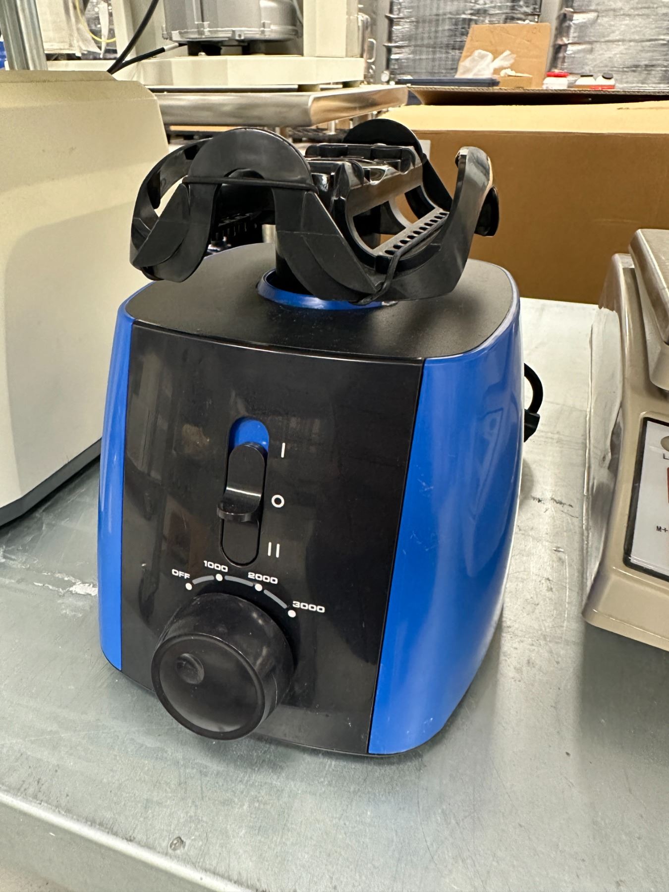 Heathrow Scientific Vortexer complete w/ user manual