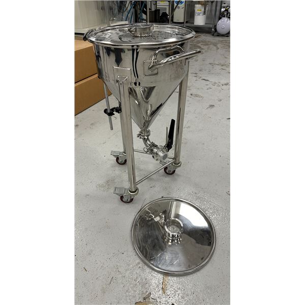 Stainless Steel conical fermenter w/ stainless ball valve & extra lid