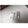 Image 1 : LOT DE 2900+pcs  SUPPORT DE LAMPE FLUORESCENT LONG