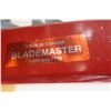 Image 3 : MACHINE BLADE MASTER CUSTOME RADIUS