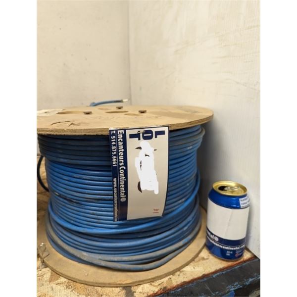 BOBINE DE FIL COAXIAL BLEU