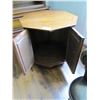 Image 4 : octagon end table
