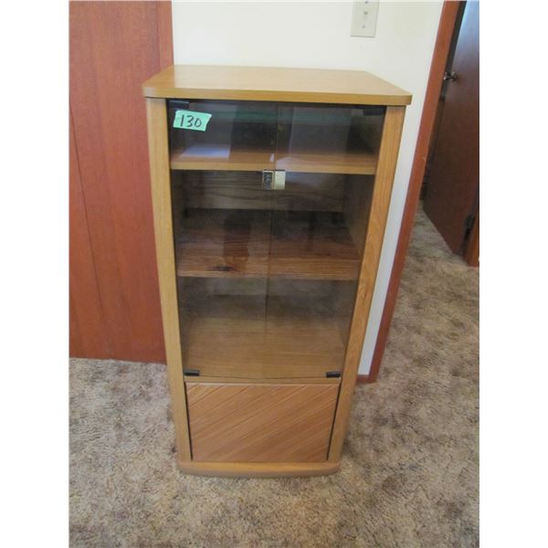 Stereo equipment stand