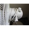 Image 3 : Utilitech floor fan