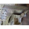 Image 1 : Shoe lathe and 15 inch piece of railway iron