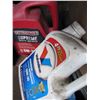 Image 6 : Lot of oil and shop fluids