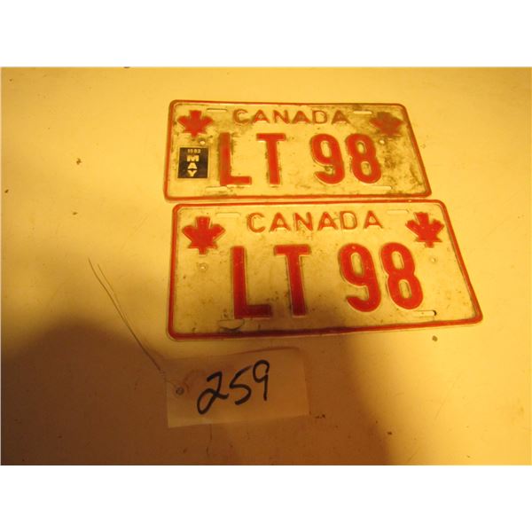 Pair of Canada license plates