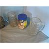 Image 3 : Beer glasses and seashells