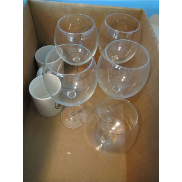 Three boxes of various glassware