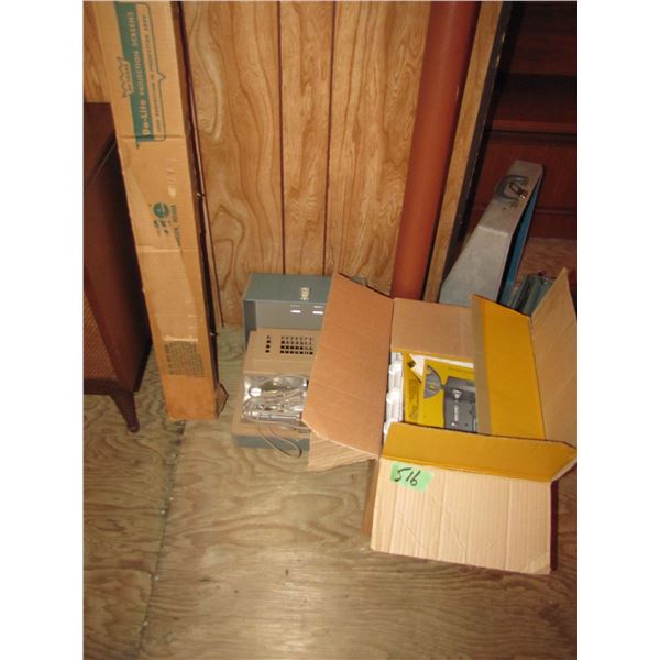 Projectors and projector screen