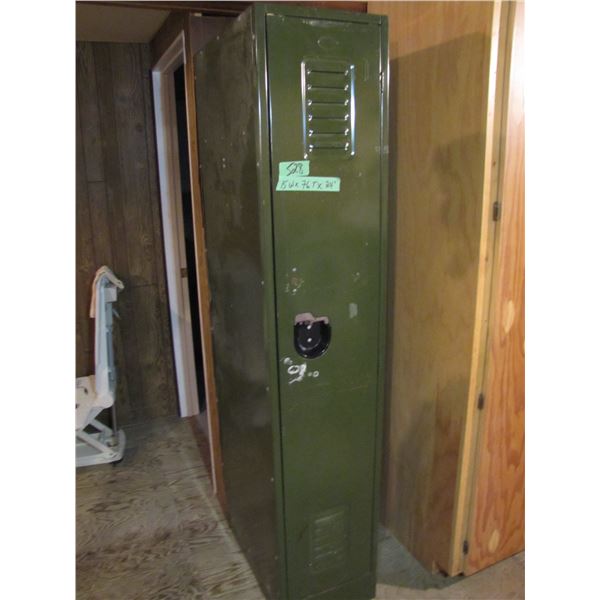 Metal locker good for secure storage