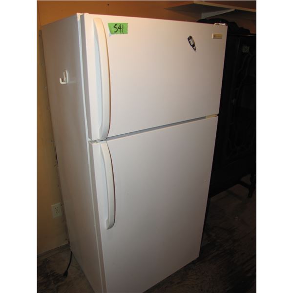 White Westinghouse Frost Free Refrigerator