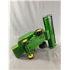 Image 7 : Vintage Die Cast Metal ERTL John Deere Combine. Marked 3040SR. Approx. 15" L x 6" H