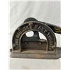 Image 2 : Vintage Heavy Metal "King George's Navy Tobacco, Rock City Tobacco Co. Tobacco Cutter