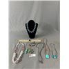 Image 1 : Nice Assortment Of Vintage Jewelry - Necklaces & Bracelets