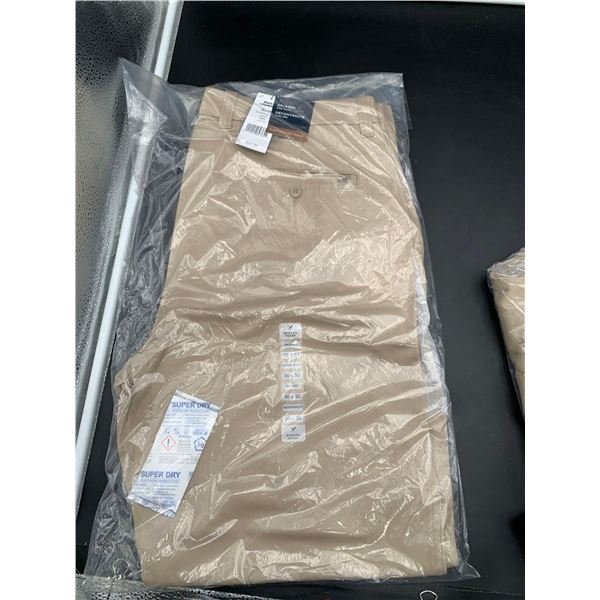 Mark's Relaxed Flat Front Denver Hayes Flextech 360 Pant (36 x 30) Khaki Pant