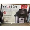 Image 2 : Instant Pot Crisp Multi Cooker + Air Fryer 9-in-1 Cook System