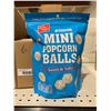 Image 1 : Kathy Kaye Mini Popcorn Balls Sweet & Salty 6 x 142g