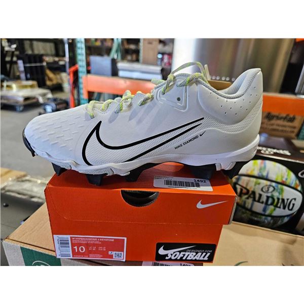 Nike Softball Women's Hyper Diamond 4 Keystone Cleats - Size 10
