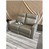 Image 6 : 2 pc Leather Reclining Livingroom Set, - Gray - 3 Seater Sofa & Matching 2 Seater sectional