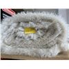 Image 2 : Faux Fur Area Rug 7'10" x 4'10"