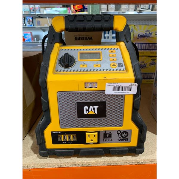 CAT - 3 in 1 Professional Power Station with Jump Starter and Compressor - 4 USB Ports and Outlet