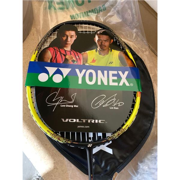 Yonex S20Voltric Lite Badminton Racket 19-24lbs Pre-Strung