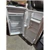 Image 2 : Sanyo Mini Fridge with Freezer