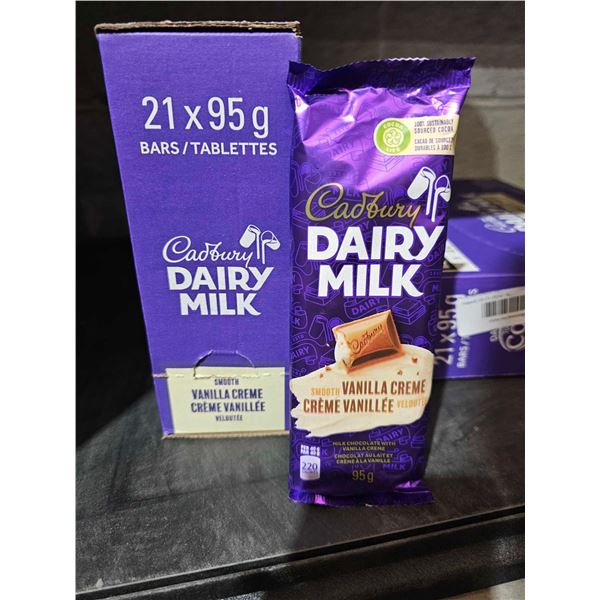 Cadbury Dairy Milk Vanilla Creme Candy BArs 21x95g