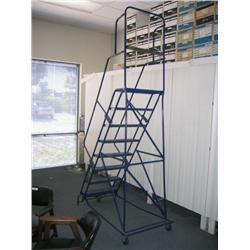 LOUISVILLE ROLLING LADDER