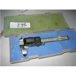 1 MITUTOYO DIGIMATIC 0.01-100mm CALIPERS