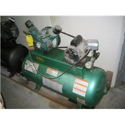 DAYTON #5Z359A AIR COMPRESSOR