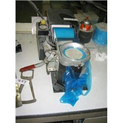 3M SURFACE SAVER APPLICATOR W/ DE-STA-CO ATTACHMENT DIAL