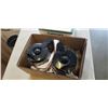 Image 2 : CUISINART COFFEE MAKER REPLACEMENT CARAFS AND 5 FILTERS