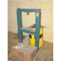 LOT - ASSORTED CONTENTS ON PALLET