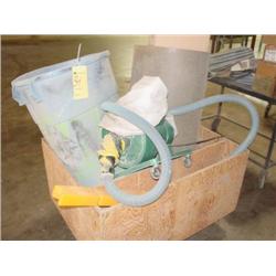 LOT - ASSORTED CONTENTS IN BOX