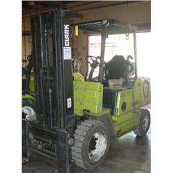 CLARK MDL. GPX30 4,500LB. FORKLIFT, 2,438 HOURS, LPG, SIDE SHIFT, PNEUMATIC TIRES, SN: GPX230-0329-9
