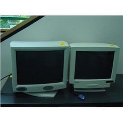 LOT - 2 MONITORS