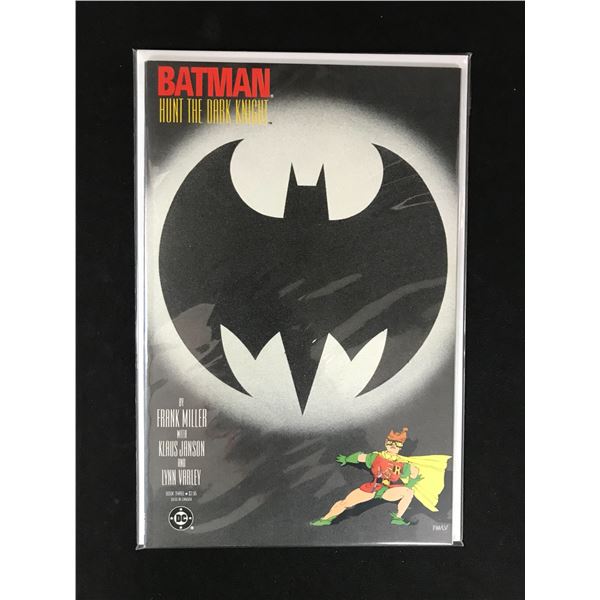DC COMICS BATMAN HUNT THE DARK KNIGHT