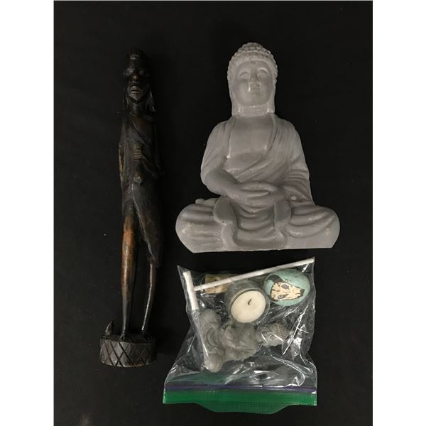 VARIOUS COLLECTIBLES LOT
