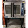 Image 1 : DUKE NATURAL GAS / PROPANE CONVECTION OVEN