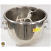 Image 1 : MIXING BOWL W/ PADDLE
