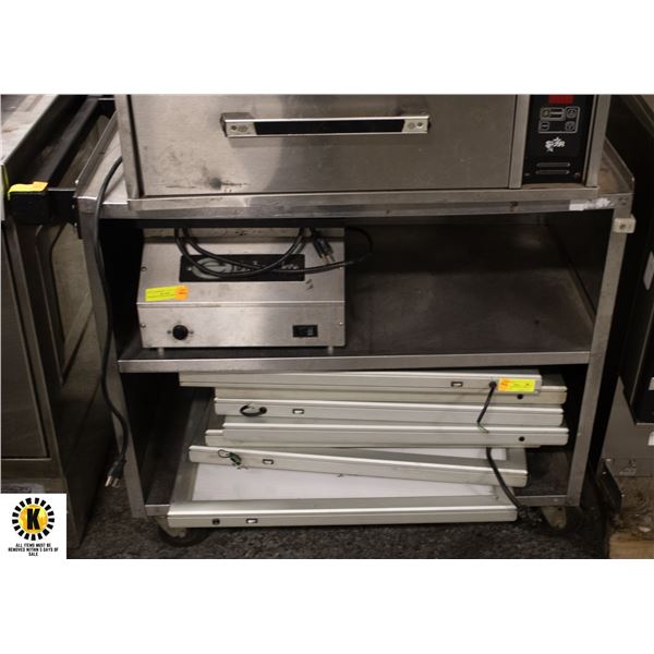 VOLLRATH S/S 3 TIER EQUIPMENT STAND ON CASTORS