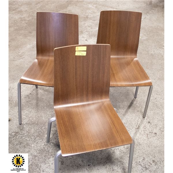 LOT OF 6 WOOD DINNING CHAIRS