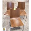 Image 1 : LOT OF 6 WOOD DINNING CHAIRS
